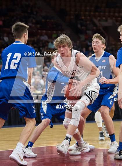 Thumbnail 1 in Longmont vs. Pueblo South (CHSAA 4A Final Four) photogallery.