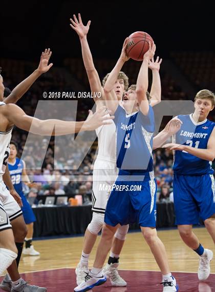 Thumbnail 3 in Longmont vs. Pueblo South (CHSAA 4A Final Four) photogallery.