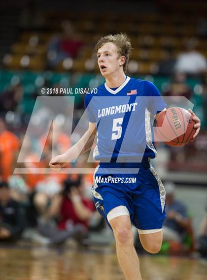 Thumbnail 2 in Longmont vs. Pueblo South (CHSAA 4A Final Four) photogallery.