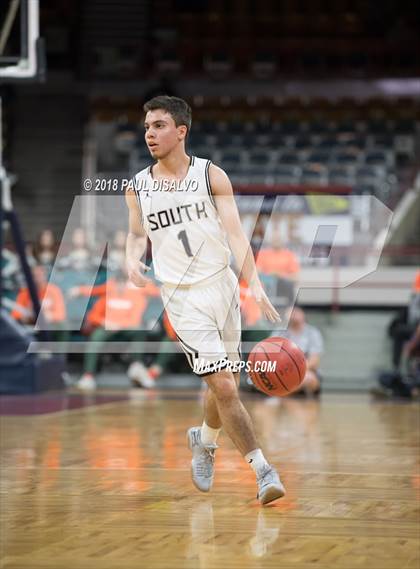 Thumbnail 2 in Longmont vs. Pueblo South (CHSAA 4A Final Four) photogallery.