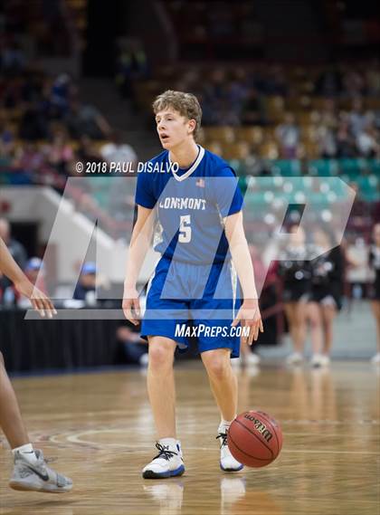 Thumbnail 2 in Longmont vs. Pueblo South (CHSAA 4A Final Four) photogallery.