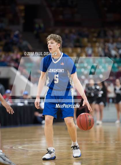 Thumbnail 3 in Longmont vs. Pueblo South (CHSAA 4A Final Four) photogallery.