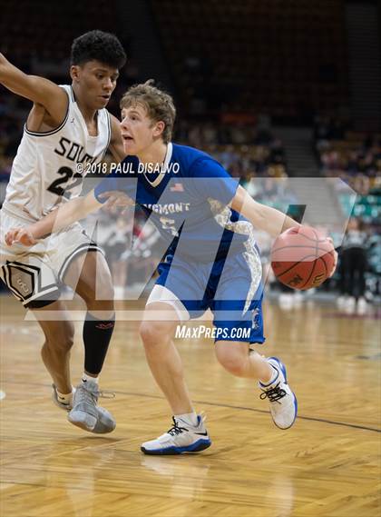 Thumbnail 2 in Longmont vs. Pueblo South (CHSAA 4A Final Four) photogallery.