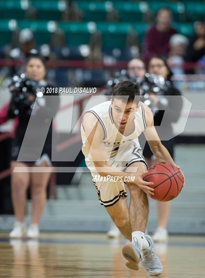 Thumbnail 3 in Longmont vs. Pueblo South (CHSAA 4A Final Four) photogallery.