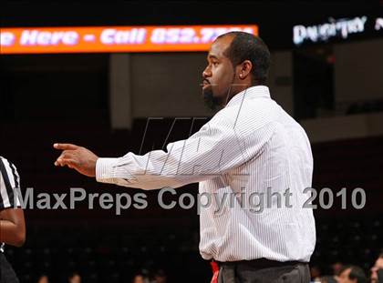Thumbnail 3 in St. Mary's vs. Harvard-Westlake (CIF State D4 Final) photogallery.