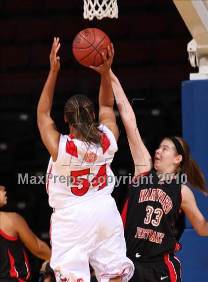 Thumbnail 2 in St. Mary's vs. Harvard-Westlake (CIF State D4 Final) photogallery.