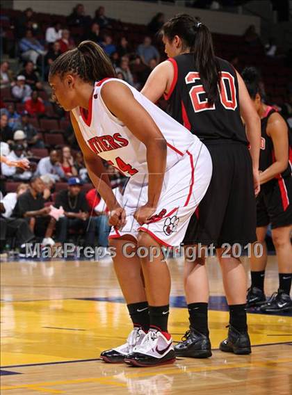 Thumbnail 3 in St. Mary's vs. Harvard-Westlake (CIF State D4 Final) photogallery.