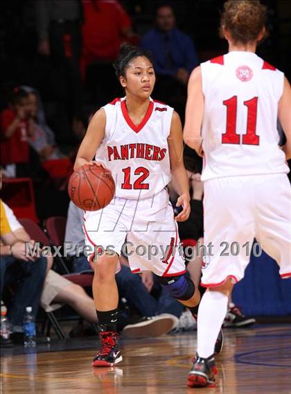 Thumbnail 3 in St. Mary's vs. Harvard-Westlake (CIF State D4 Final) photogallery.