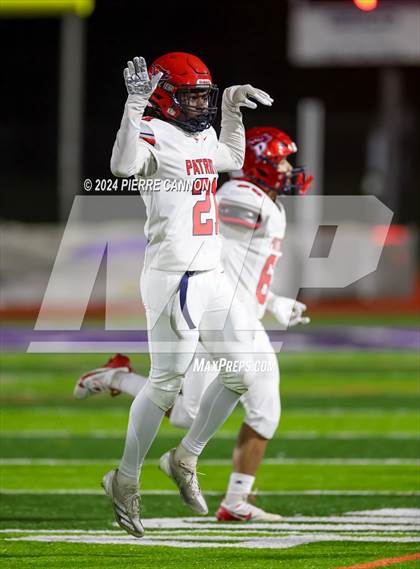 Thumbnail 2 in Patriot vs Battlefield (VHSL Class 6 Regional Semifinal) photogallery.