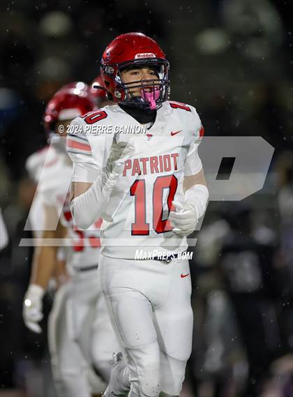 Thumbnail 3 in Patriot vs Battlefield (VHSL Class 6 Regional Semifinal) photogallery.