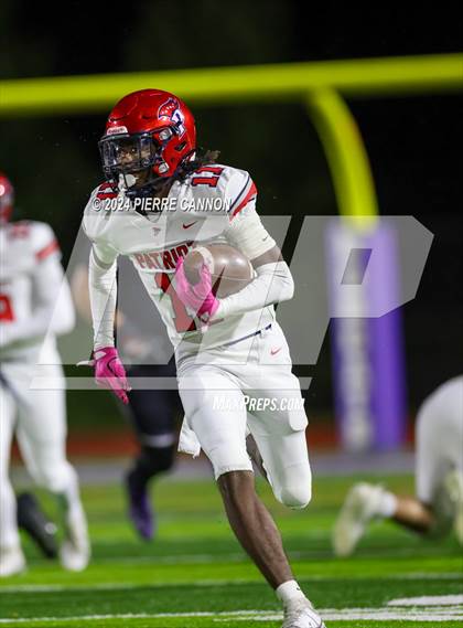 Thumbnail 1 in Patriot vs Battlefield (VHSL Class 6 Regional Semifinal) photogallery.