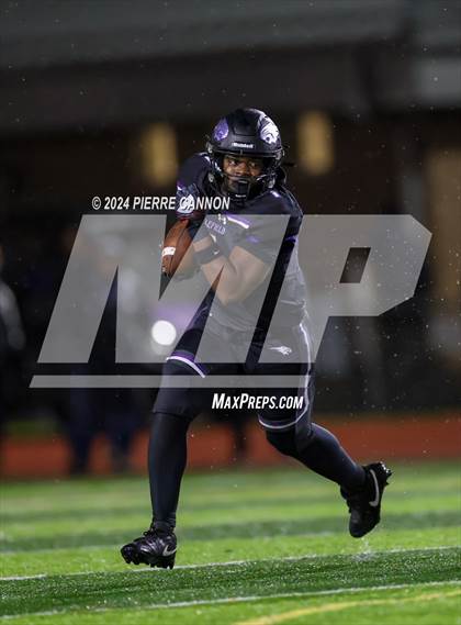 Thumbnail 2 in Patriot vs Battlefield (VHSL Class 6 Regional Semifinal) photogallery.