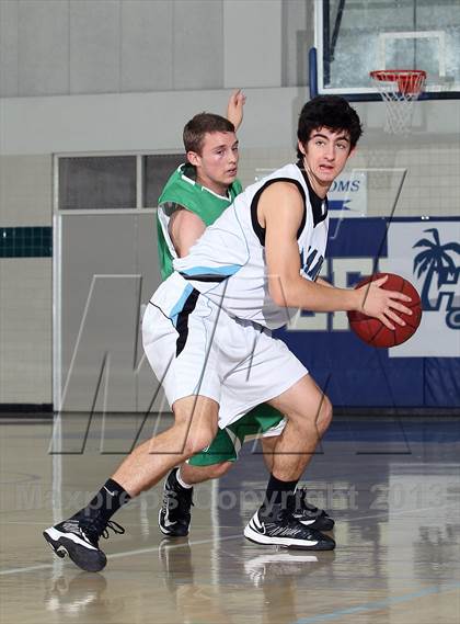 Thumbnail 2 in St. Mary's vs Villa Park (MaxPreps Holiday Classic) photogallery.