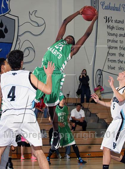 Thumbnail 2 in St. Mary's vs Villa Park (MaxPreps Holiday Classic) photogallery.
