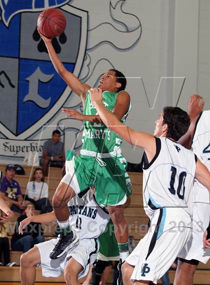 Thumbnail 1 in St. Mary's vs Villa Park (MaxPreps Holiday Classic) photogallery.