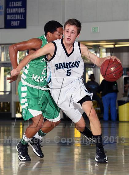 Thumbnail 3 in St. Mary's vs Villa Park (MaxPreps Holiday Classic) photogallery.