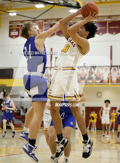Thumbnail 2 in Covington Catholic @ Cooper photogallery.