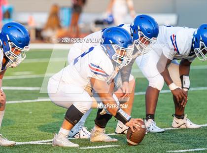 Thumbnail 1 in Auburn @ Kent-Meridian photogallery.