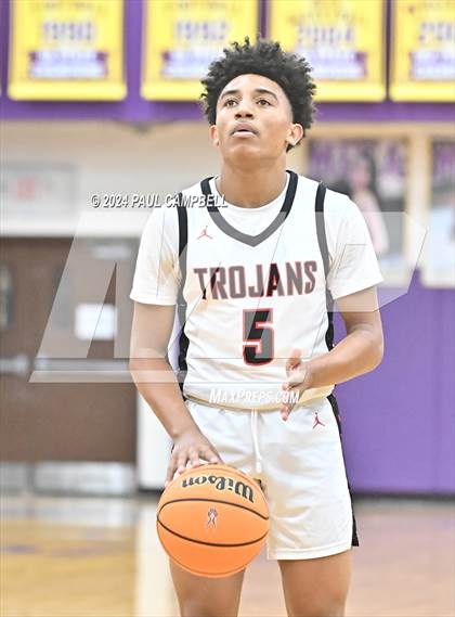 Thumbnail 1 in Dysart vs Paradise Valley (Fear the Hop Thanksgiving Tournament) photogallery.