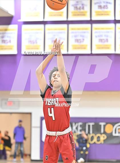 Thumbnail 3 in Dysart vs Paradise Valley (Fear the Hop Thanksgiving Tournament) photogallery.