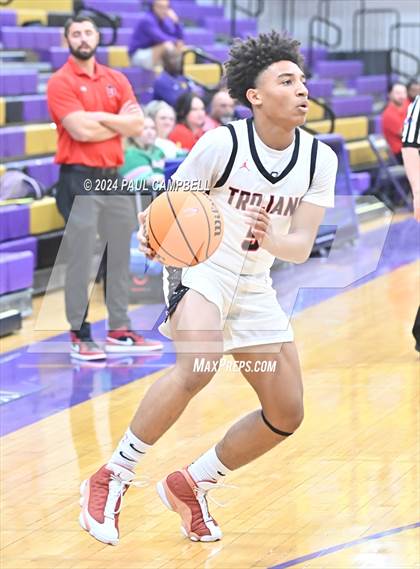 Thumbnail 2 in Dysart vs Paradise Valley (Fear the Hop Thanksgiving Tournament) photogallery.
