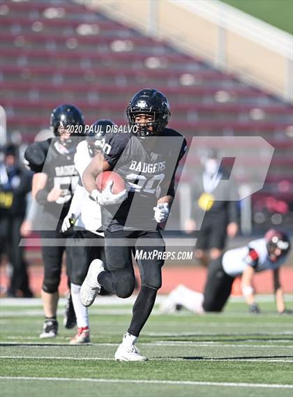 Thumbnail 1 in Limon vs. Strasburg (CHSAA 1A State Final) photogallery.