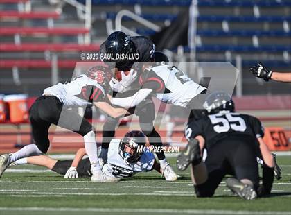 Thumbnail 3 in Limon vs. Strasburg (CHSAA 1A State Final) photogallery.