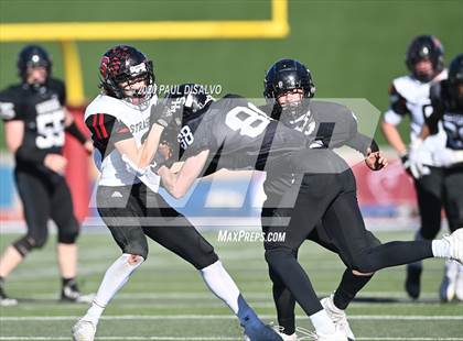 Thumbnail 1 in Limon vs. Strasburg (CHSAA 1A State Final) photogallery.