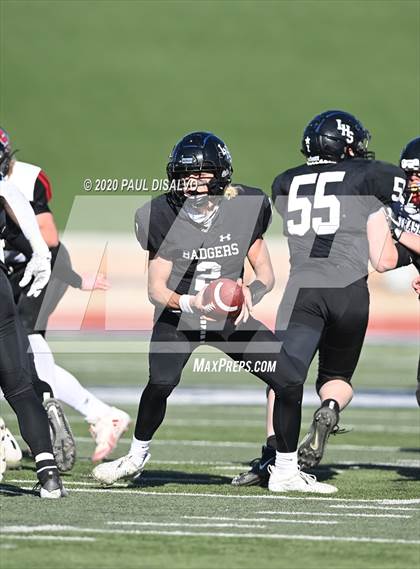 Thumbnail 2 in Limon vs. Strasburg (CHSAA 1A State Final) photogallery.