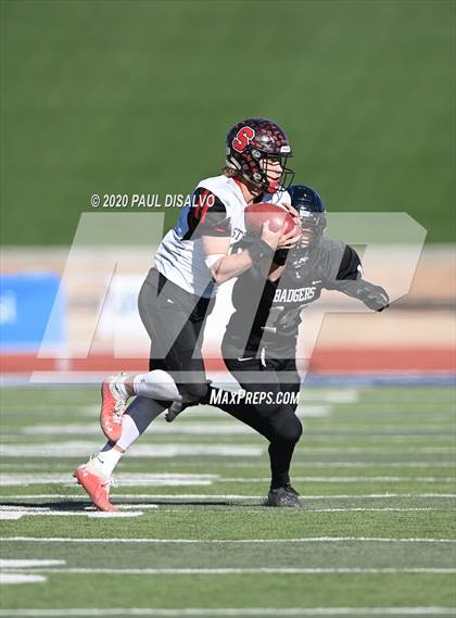Thumbnail 3 in Limon vs. Strasburg (CHSAA 1A State Final) photogallery.