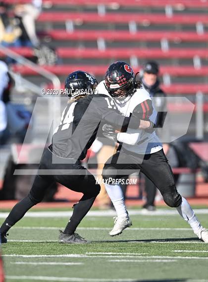 Thumbnail 2 in Limon vs. Strasburg (CHSAA 1A State Final) photogallery.