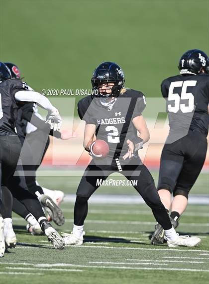 Thumbnail 3 in Limon vs. Strasburg (CHSAA 1A State Final) photogallery.