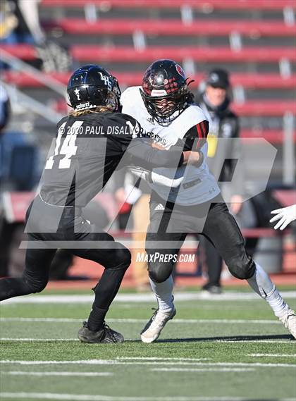 Thumbnail 1 in Limon vs. Strasburg (CHSAA 1A State Final) photogallery.