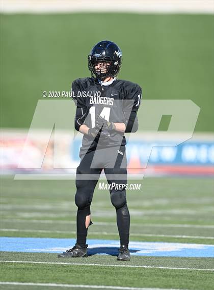 Thumbnail 2 in Limon vs. Strasburg (CHSAA 1A State Final) photogallery.