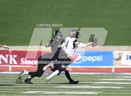 Thumbnail 3 in Limon vs. Strasburg (CHSAA 1A State Final) photogallery.
