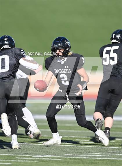 Thumbnail 1 in Limon vs. Strasburg (CHSAA 1A State Final) photogallery.