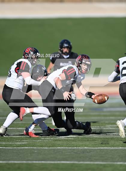 Thumbnail 3 in Limon vs. Strasburg (CHSAA 1A State Final) photogallery.