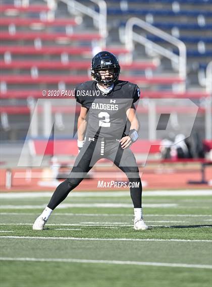 Thumbnail 3 in Limon vs. Strasburg (CHSAA 1A State Final) photogallery.