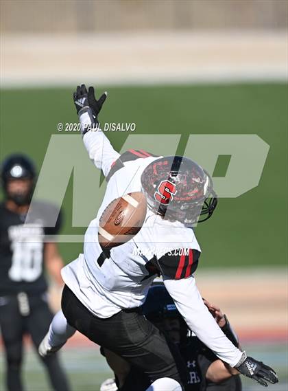 Thumbnail 3 in Limon vs. Strasburg (CHSAA 1A State Final) photogallery.