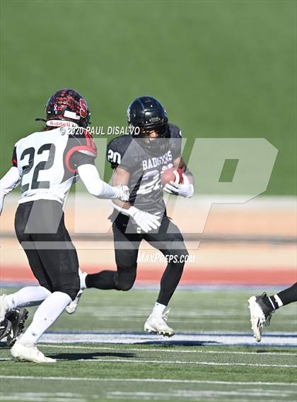 Thumbnail 1 in Limon vs. Strasburg (CHSAA 1A State Final) photogallery.