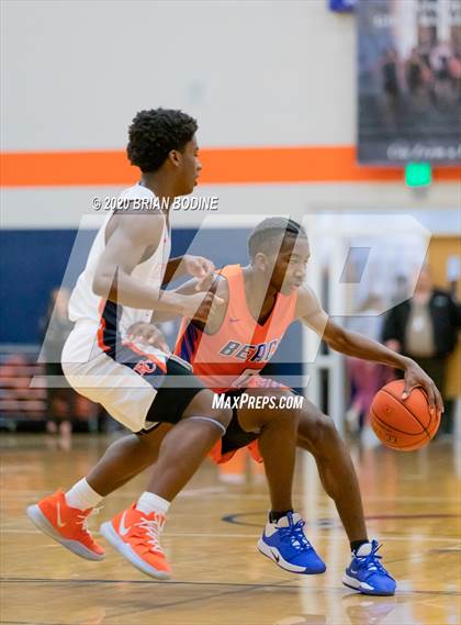 Thumbnail 1 in Rainier Beach @ Eastside Catholic photogallery.