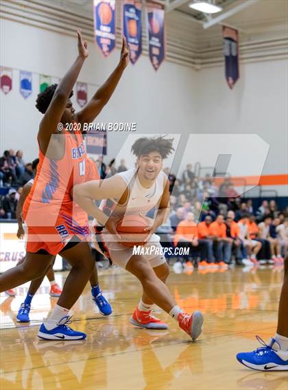 Thumbnail 2 in Rainier Beach @ Eastside Catholic photogallery.