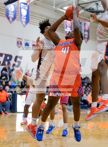 Thumbnail 2 in Rainier Beach @ Eastside Catholic photogallery.