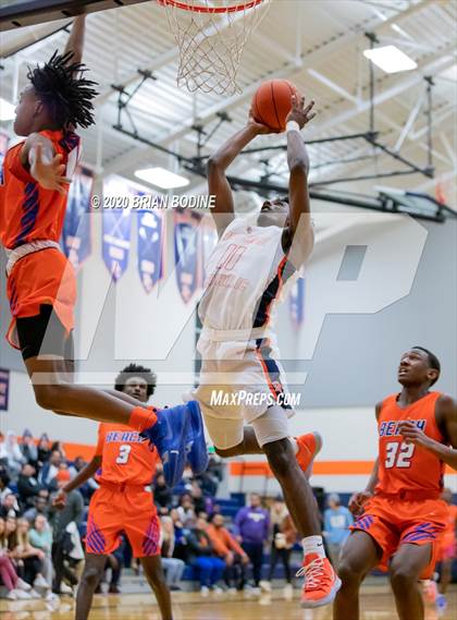 Thumbnail 1 in Rainier Beach @ Eastside Catholic photogallery.