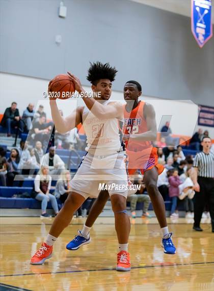 Thumbnail 1 in Rainier Beach @ Eastside Catholic photogallery.