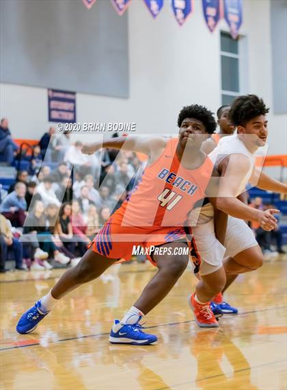 Thumbnail 2 in Rainier Beach @ Eastside Catholic photogallery.