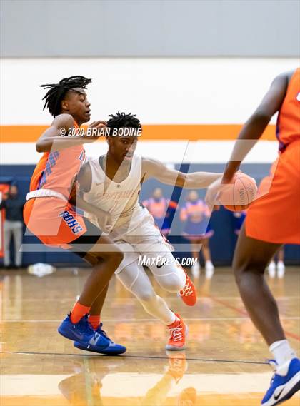 Thumbnail 2 in Rainier Beach @ Eastside Catholic photogallery.