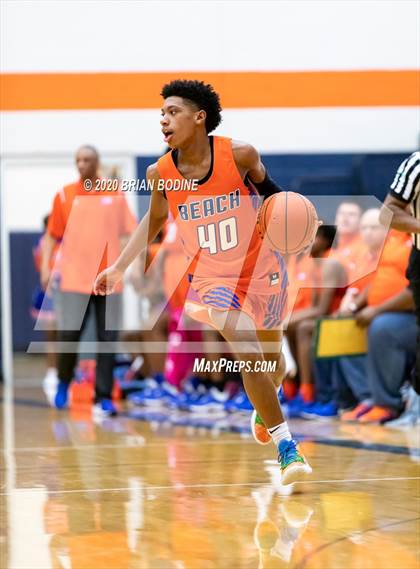Thumbnail 1 in Rainier Beach @ Eastside Catholic photogallery.