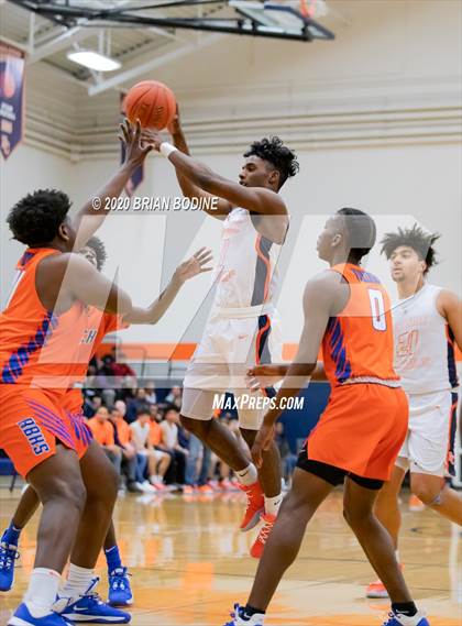 Thumbnail 3 in Rainier Beach @ Eastside Catholic photogallery.