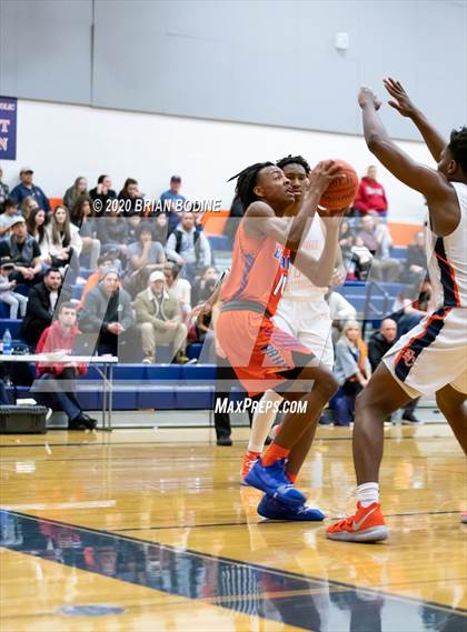 Thumbnail 3 in Rainier Beach @ Eastside Catholic photogallery.